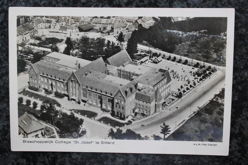 1954 ANSICHTKAART SITTARD BISSCHOPPELIJK COLLEGE GELOPEN, Ophalen of Verzenden, 1940 tot 1960, Gelopen, Limburg