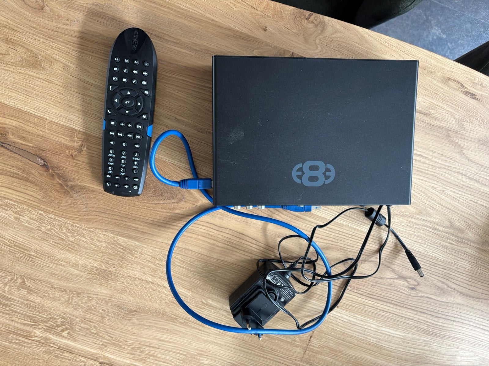 Mediaplayer med800x3d, Ophalen of Verzenden, Zo goed als nieuw