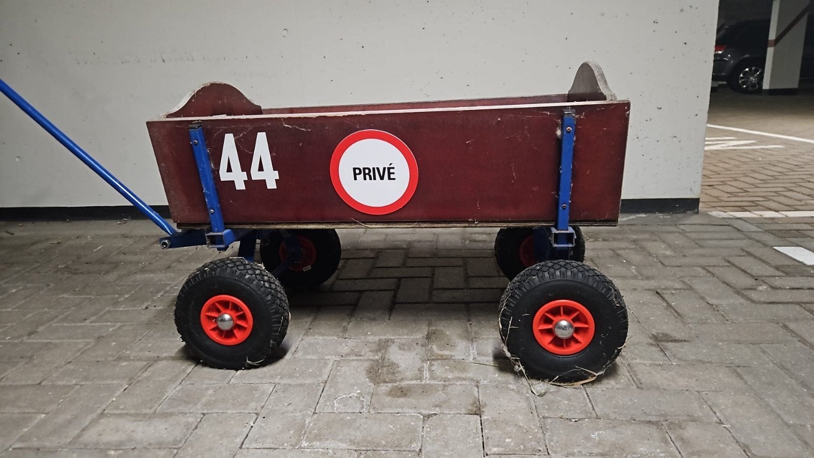 te koop bolderkar, Ophalen