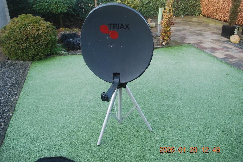 Schotelantenne op voet, Ophalen, Gebruikt, (Schotel)antenne, Overige merken