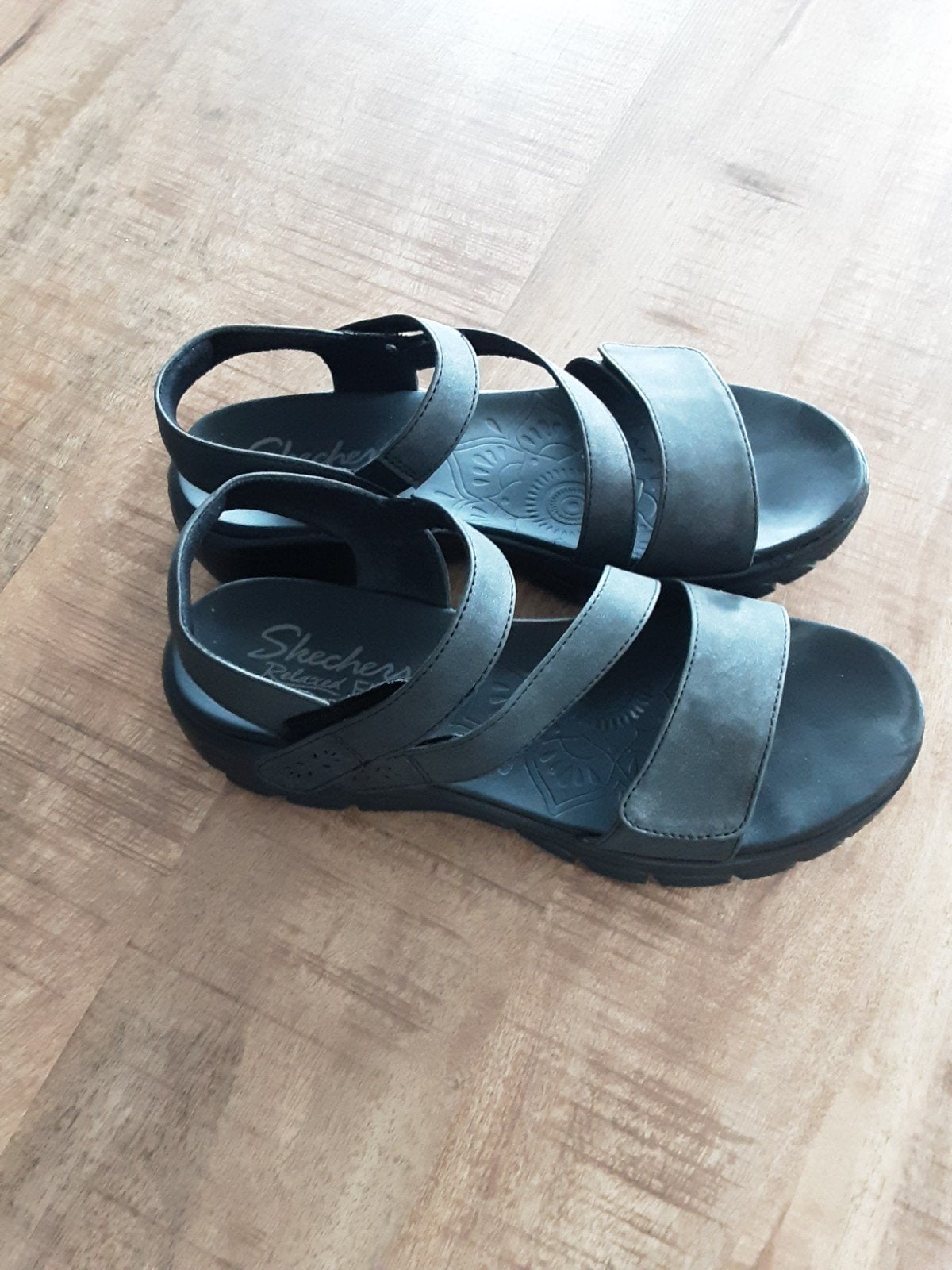Te koop sandalen mt 39, Kleding | Dames, Schoenen, Ophalen, Skechers, Zwart, Nieuw