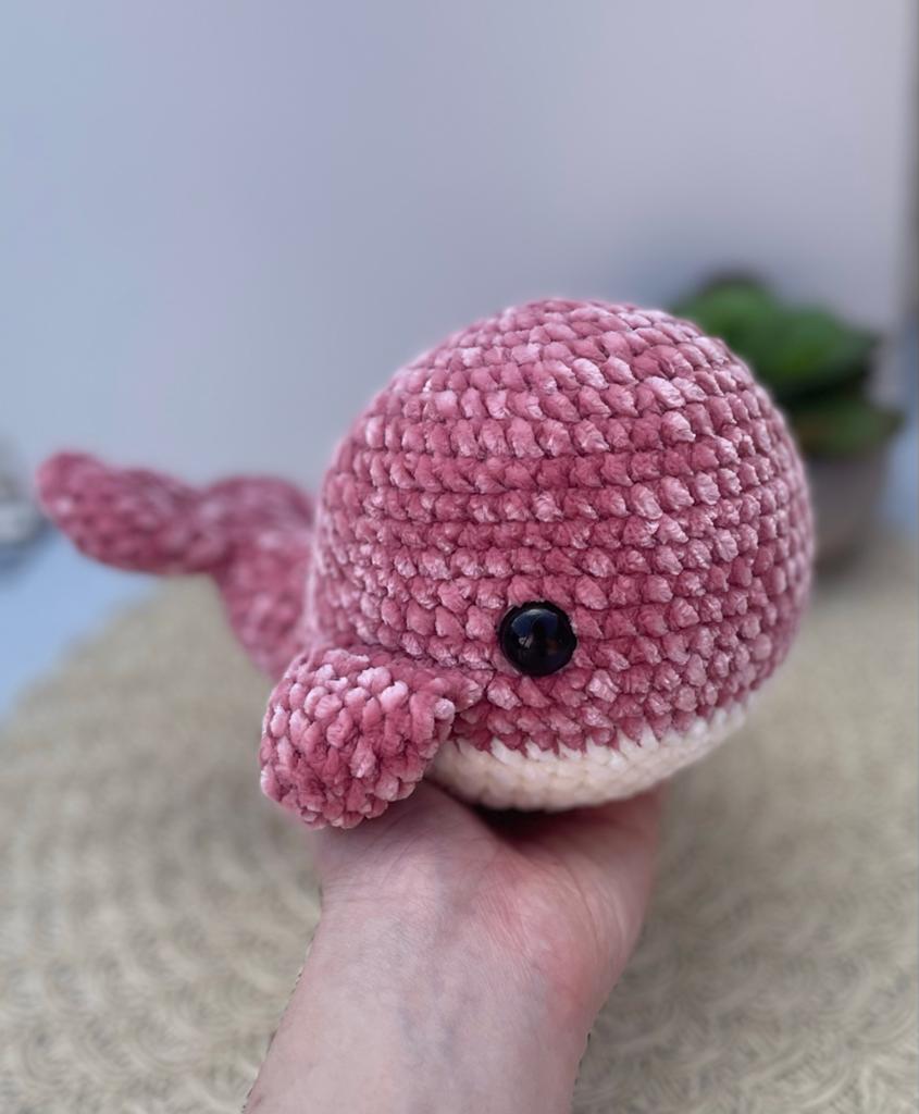 Gehaakte roze walvis