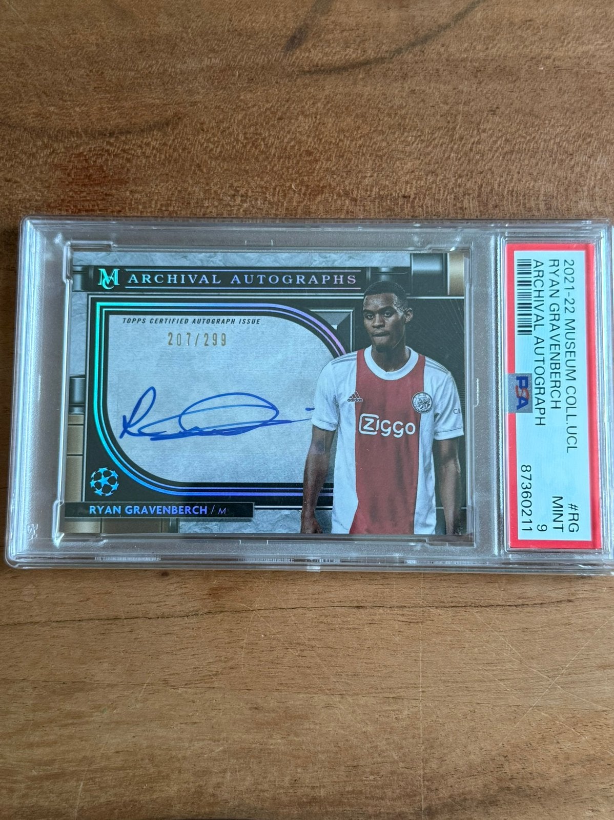 Ryan Gravenberch #RG Ajax Topps Museum 2021-22 /299, Ophalen of Verzenden, Zo goed als nieuw, Ajax, Poster, Plaatje of Sticker