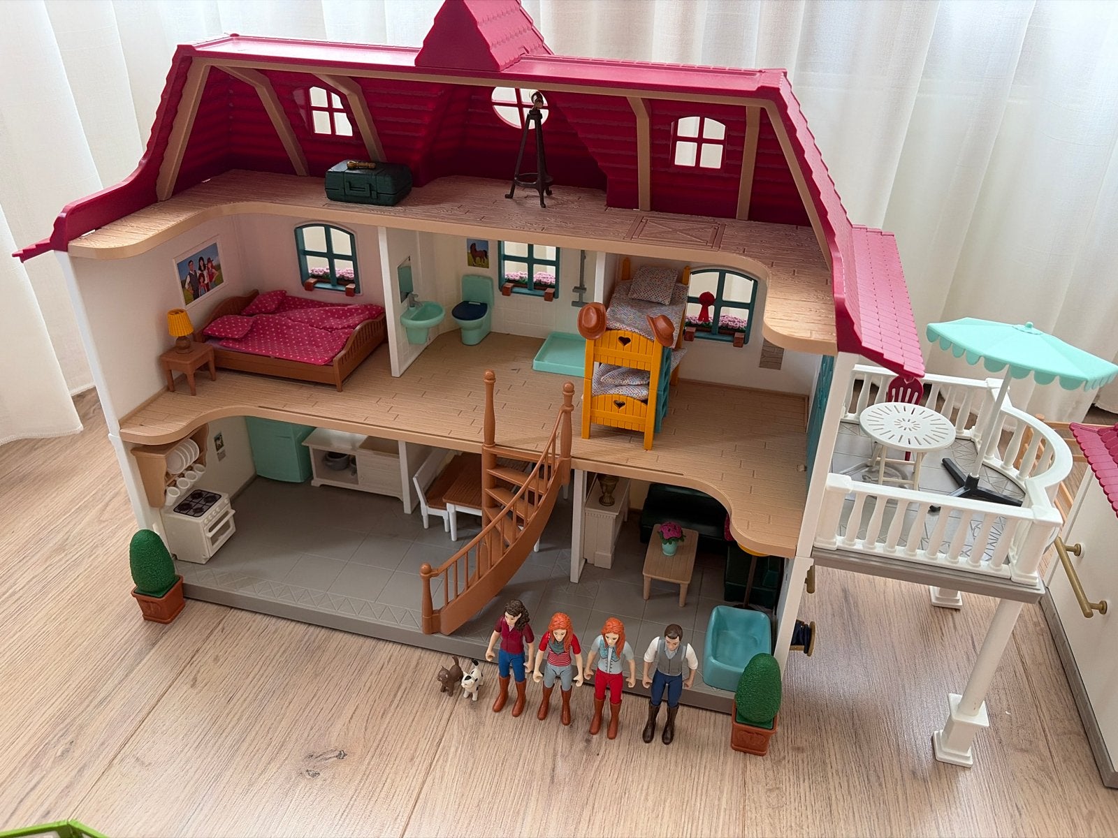 Schleich groot paardenhuis met stal en accessoires, Ophalen, Zo goed als nieuw