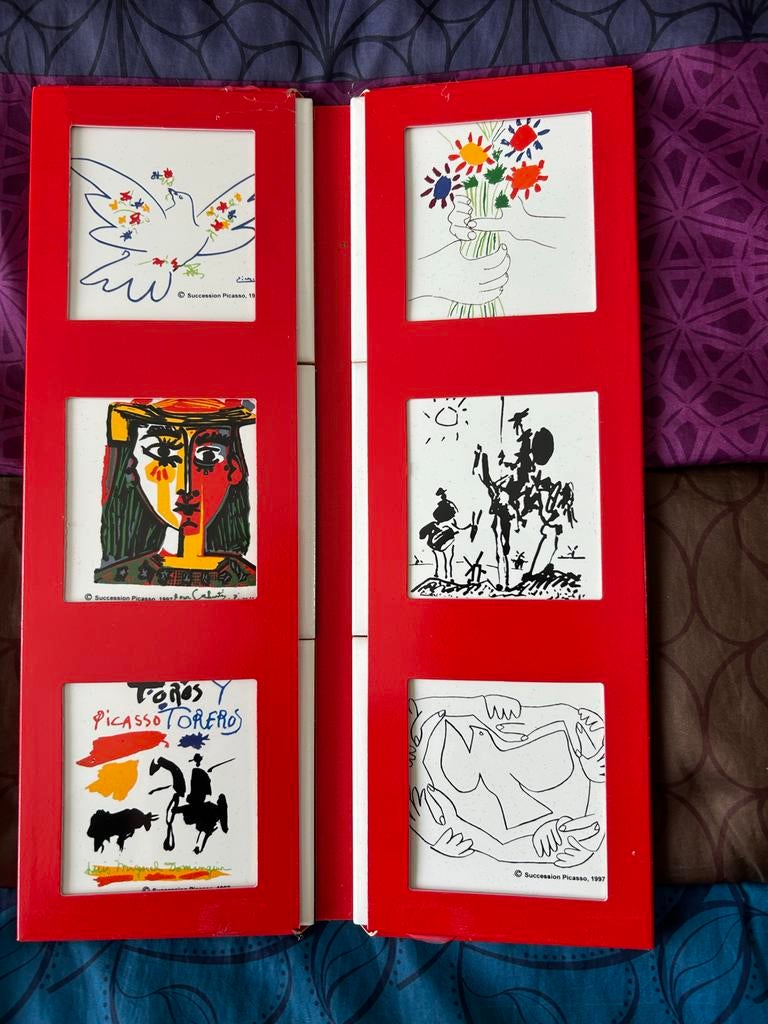 Set van 6 Picasso onderzetters in rode houder, Verzenden