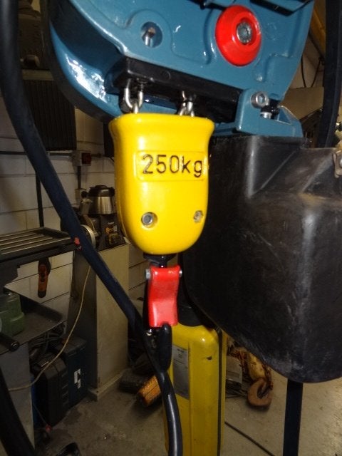 DEMAG ketting takel 250 kg kraannr. 6, Doe-het-zelf en Verbouw, Ophalen, Zo goed als nieuw, Elektrisch