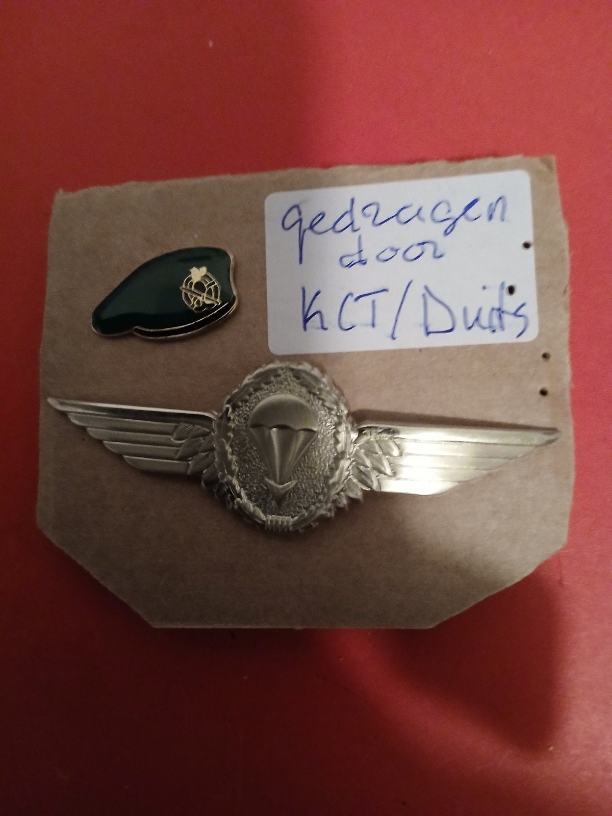 KCT/Duits Parachutisten Badge e9nn Baretspeld, Verzenden, Landmacht, Nederland, Embleem of Badge