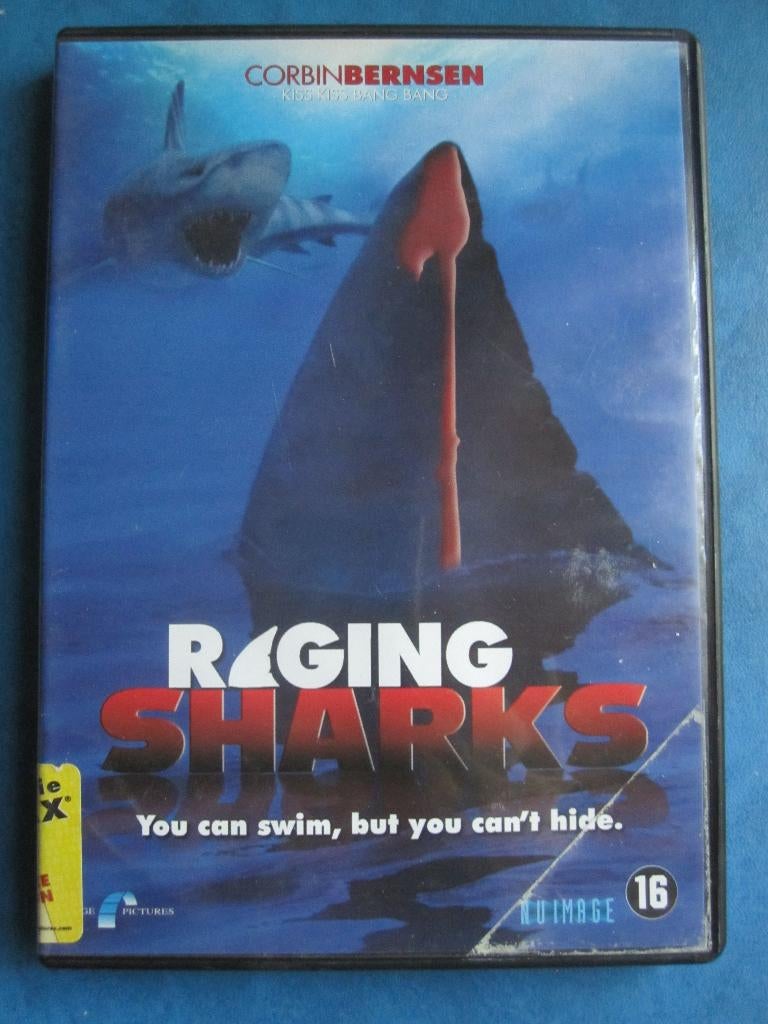 Raging Sharks (2004), Vanaf 16 jaar, Ophalen of Verzenden, Zo goed als nieuw, Overige genres