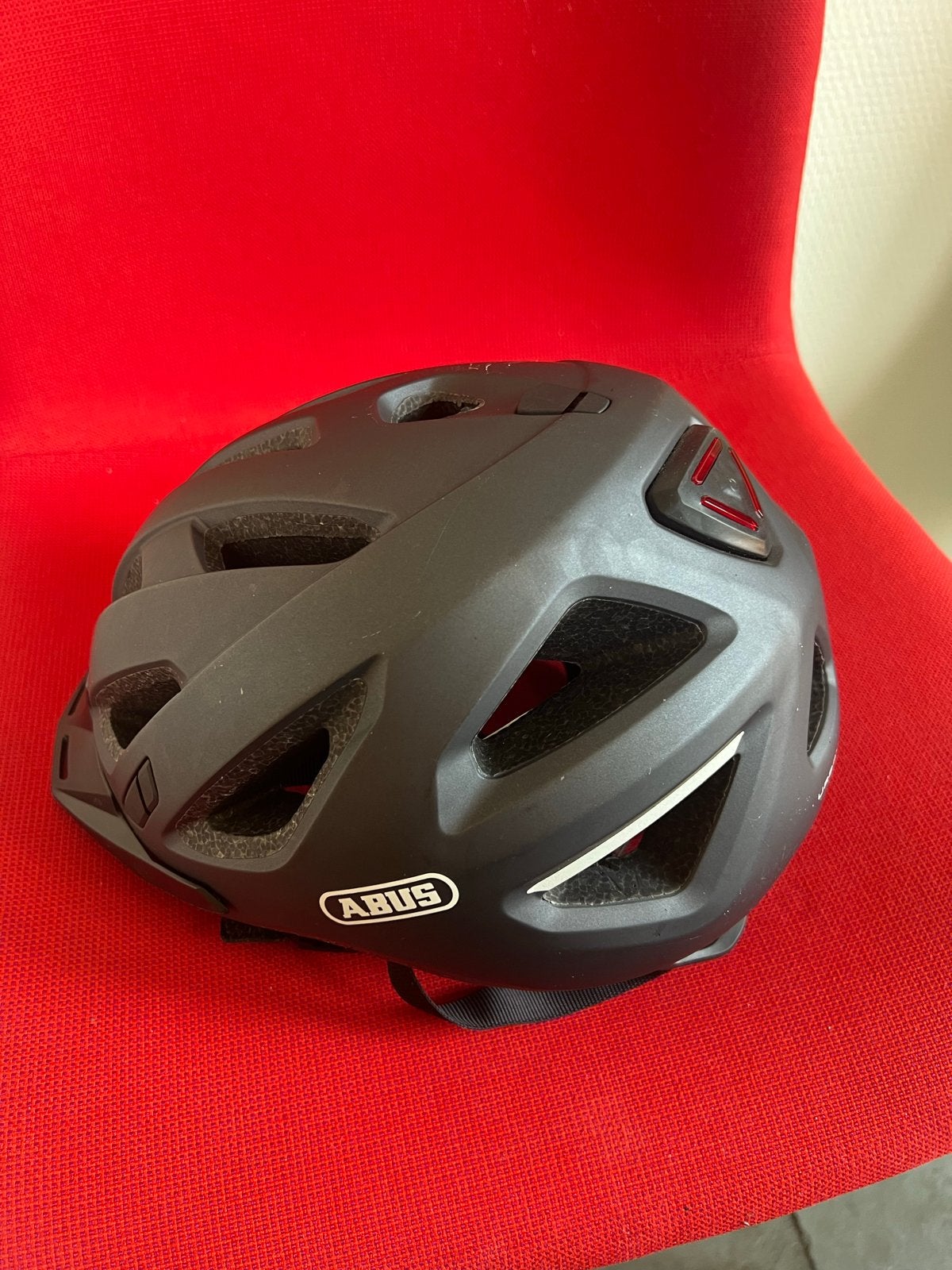ABUS Urban-I 3.0 Fietshelm - Mat Zwart, Fietsen en Brommers, Fietsaccessoires | Fietshelmen, Ophalen, Zo goed als nieuw, Overige maten