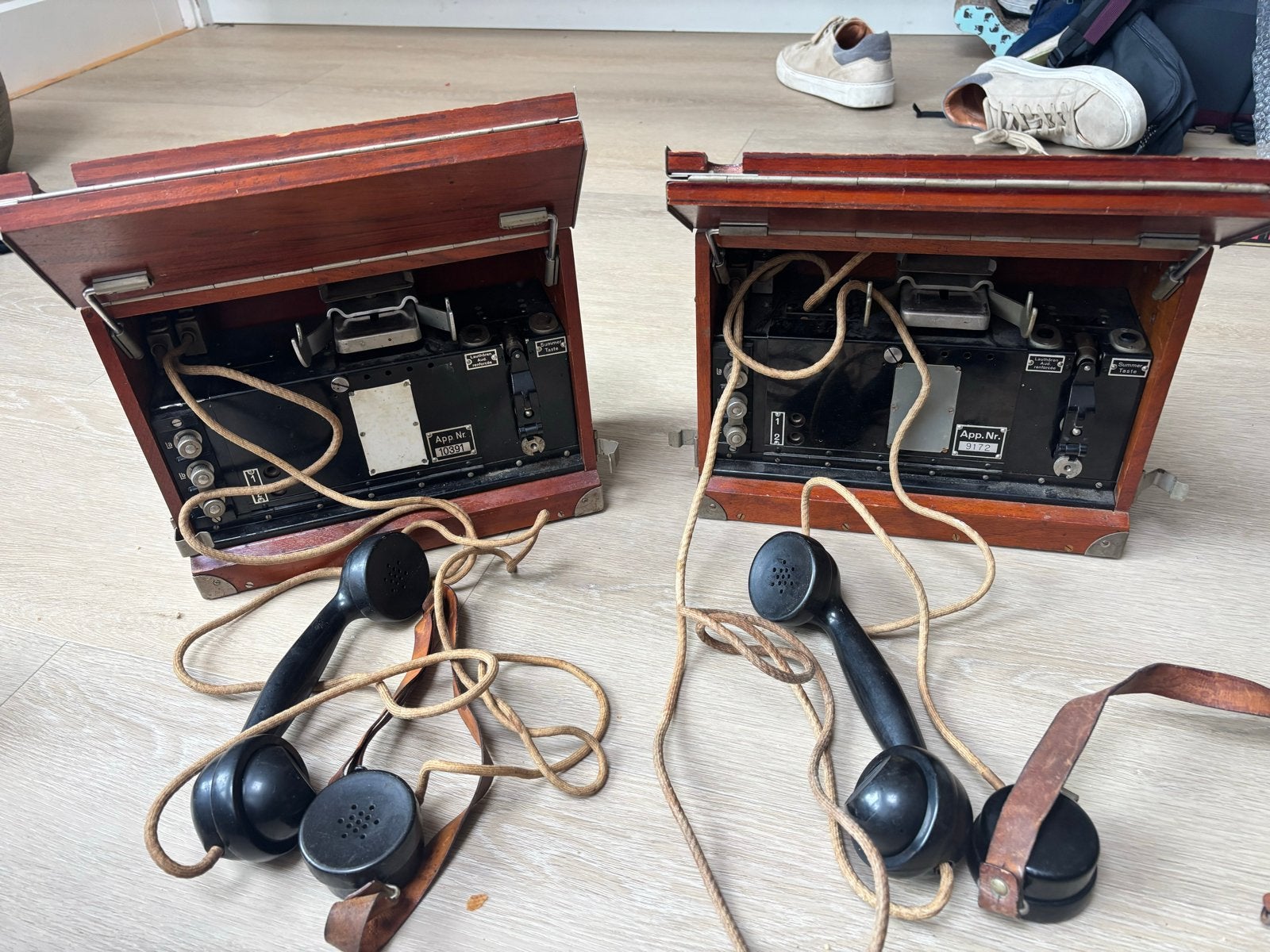 Zwitserse Leger Veldtelefoons Modell 1932 ATf 32 – 1945 & 19, Verzamelen, Ophalen of Verzenden