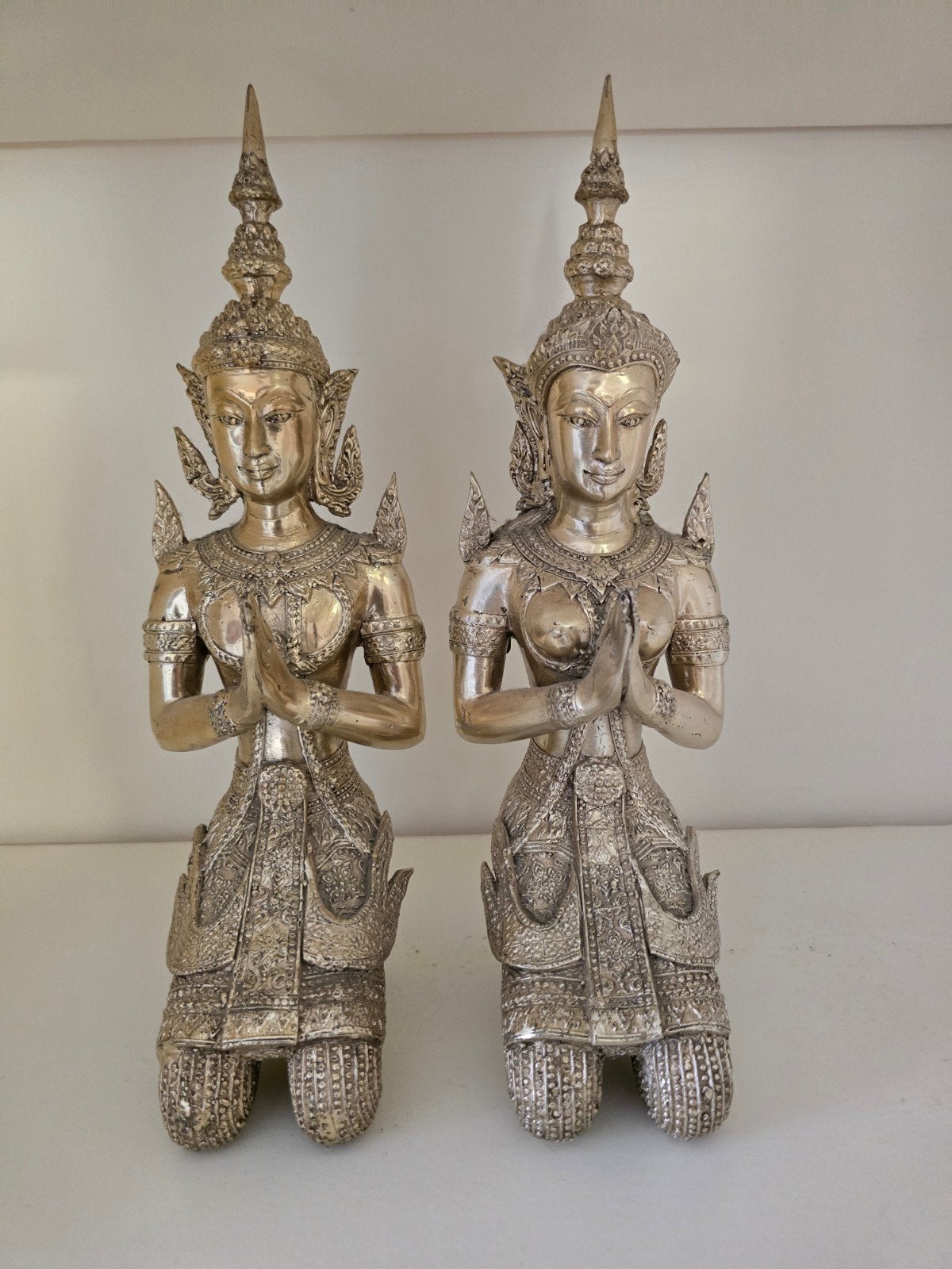 Set Thaise Tempelwachters - Verzilverd Brons - 32.5 cm, Huis en Inrichting, Woonaccessoires | Boeddhabeelden, Ophalen of Verzenden