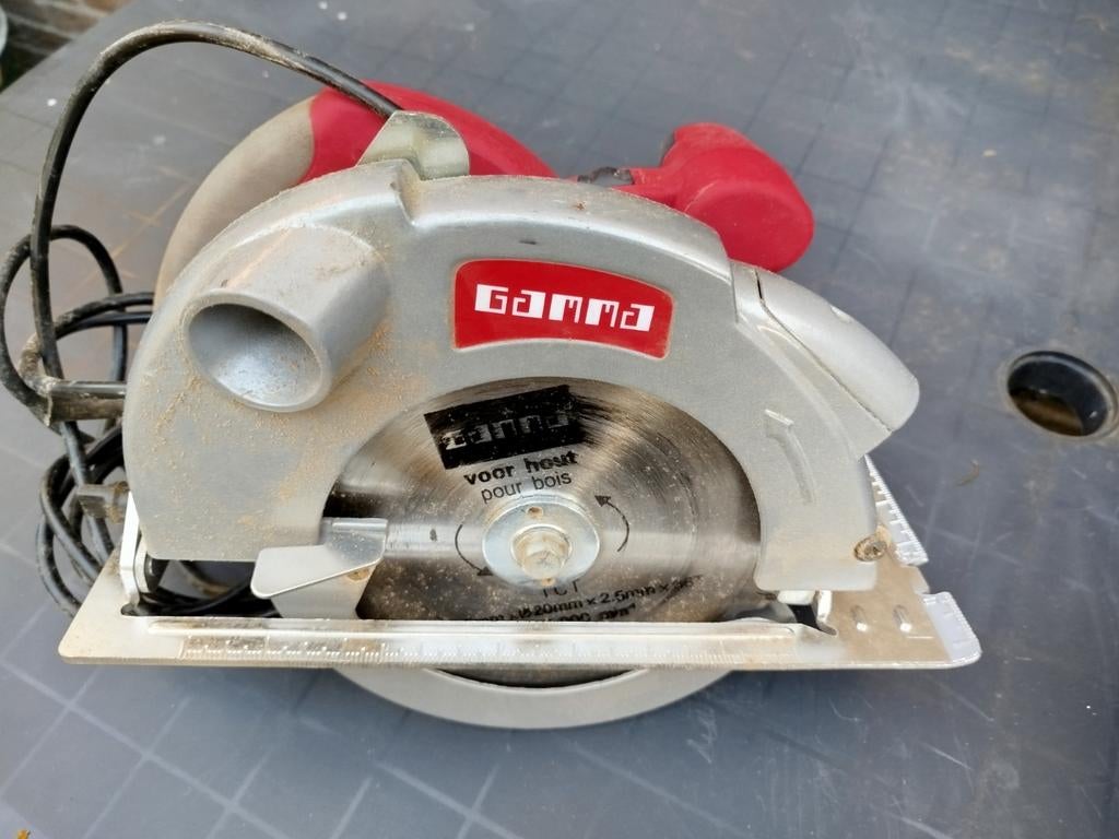 Gamma zaagmachine., Decoupeerzaag, Ophalen of Verzenden, Zo goed als nieuw, 30 tot 70 mm