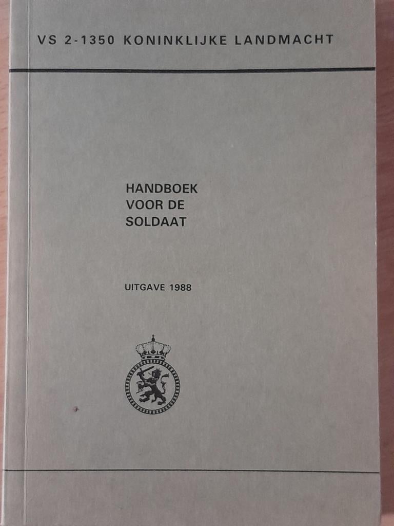 Handboek voor de soldaat  , uitgave 1988, Ophalen of Verzenden, Landmacht, Nederland, Boek of Tijdschrift