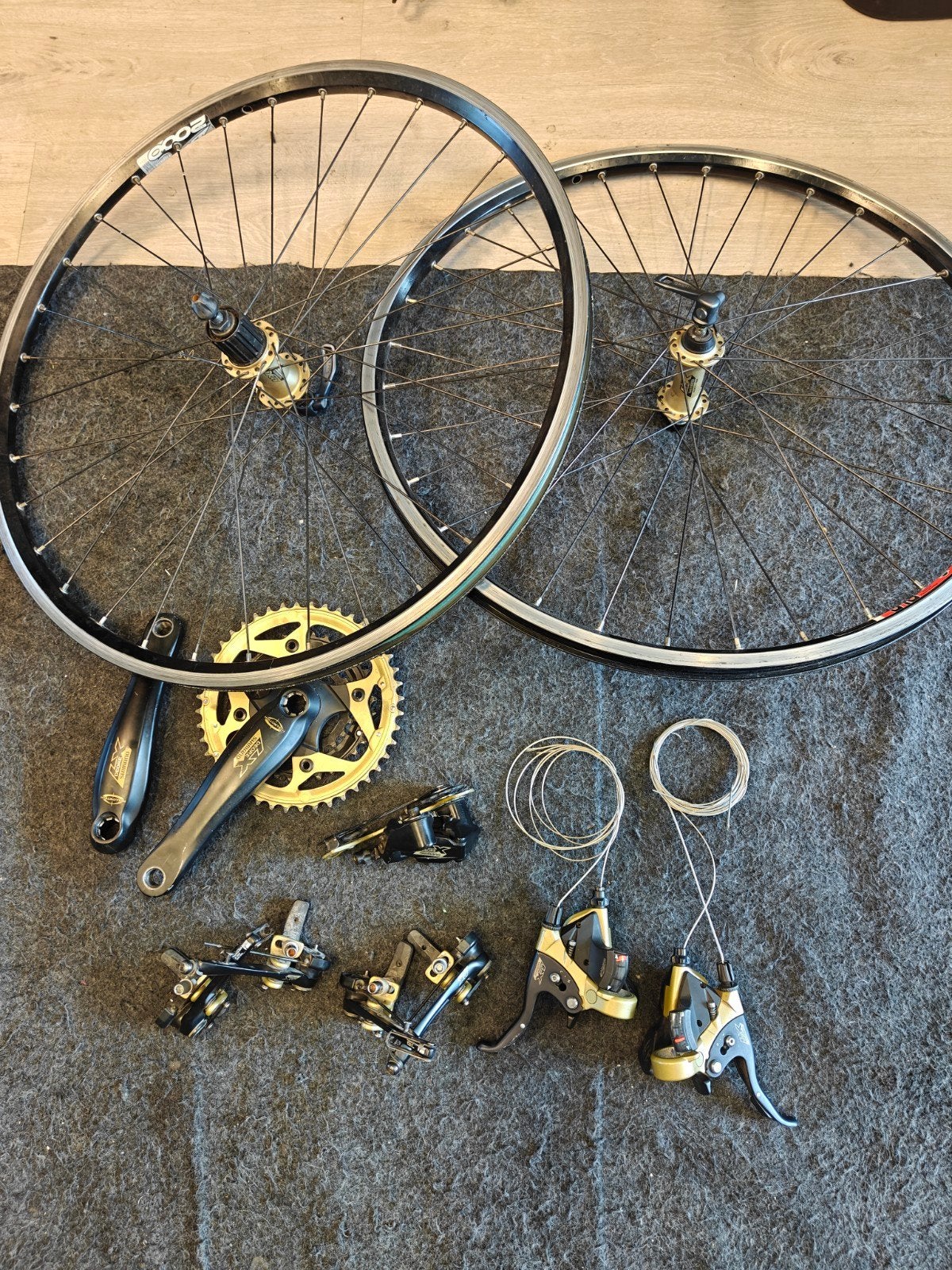 Shimano Deore LX 570 gold edition groupset, Fietsen en Brommers, Fietsonderdelen, Ophalen, Remmen