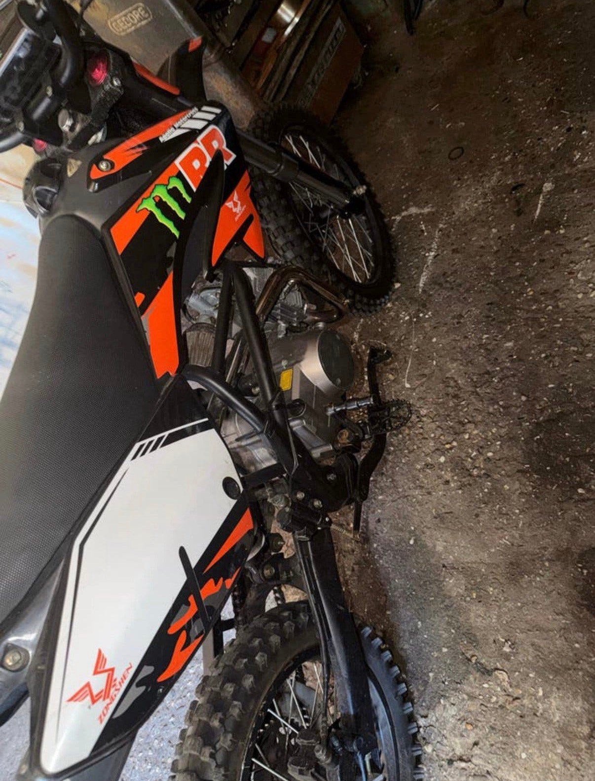Crossmotor 125cc, Fietsen en Brommers, Brommers | Crossbrommers, Ophalen of Verzenden, Zo goed als nieuw, Overige merken