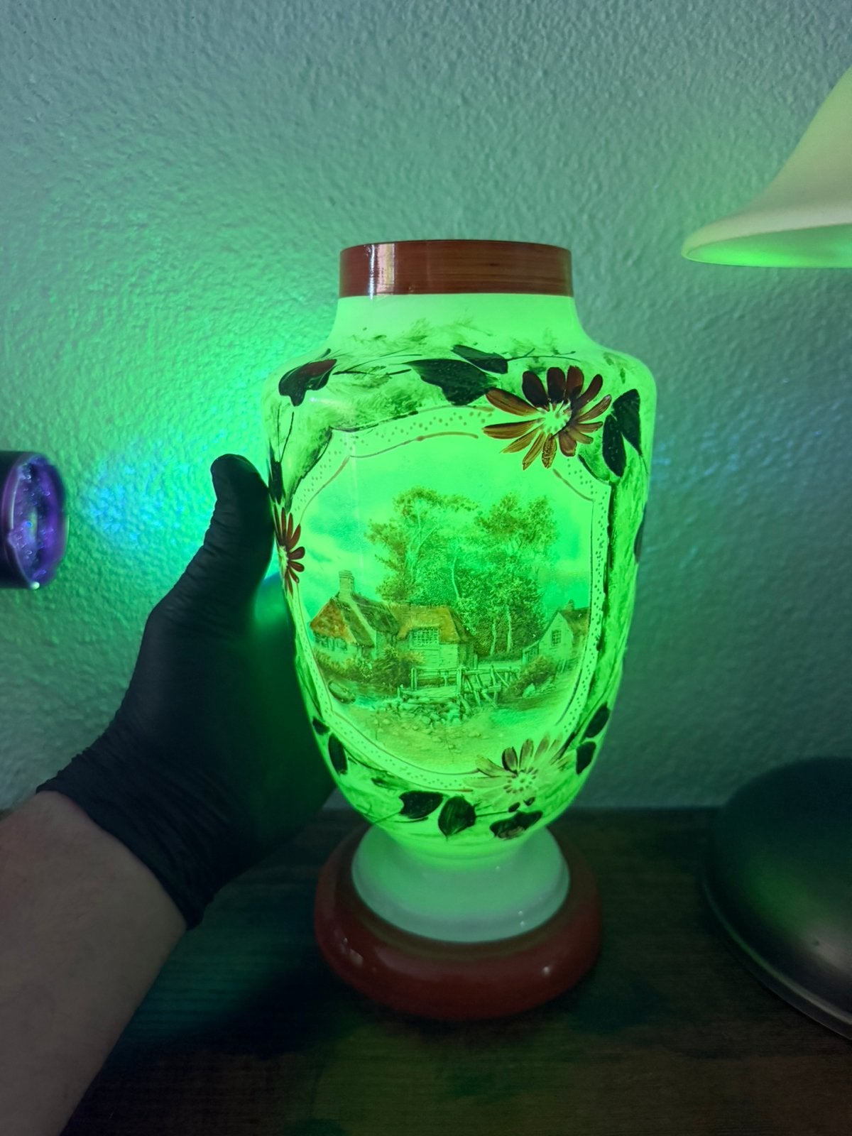Uranium opal vase, Ophalen of Verzenden