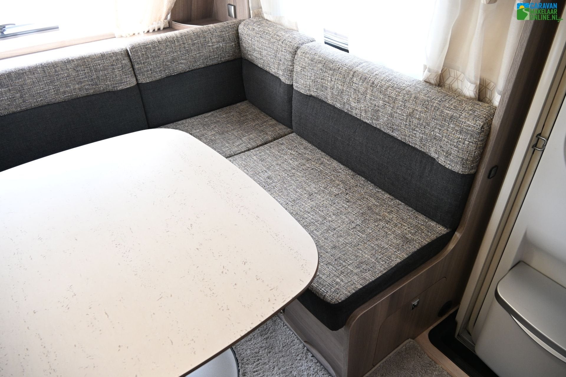 Foto 8 van Fendt Tendenza 515 SF Mover|Cass.luifel|Fietsdrager|Bovag25