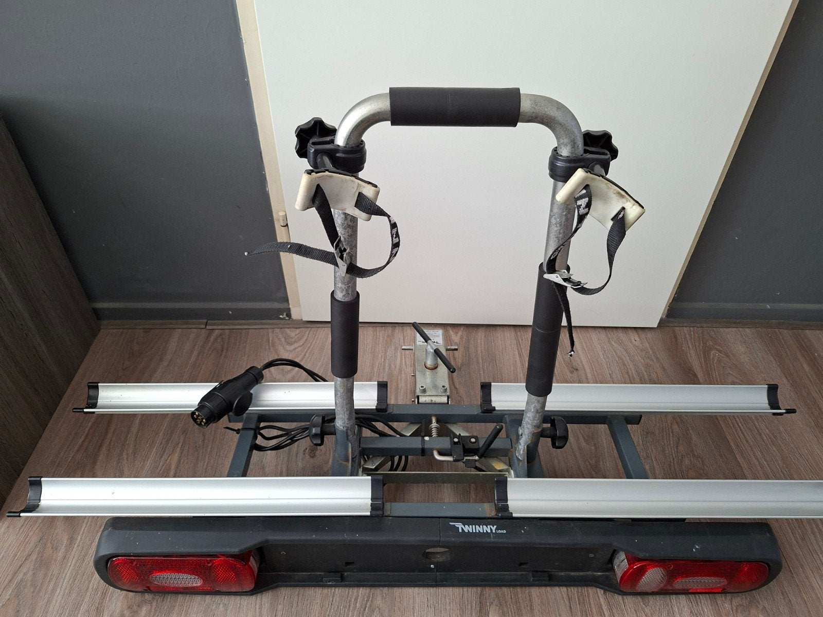 Twinny Load E-Base Fietsendrager 2 fietsen kantelbaar, Ophalen, Zo goed als nieuw, Overige merken