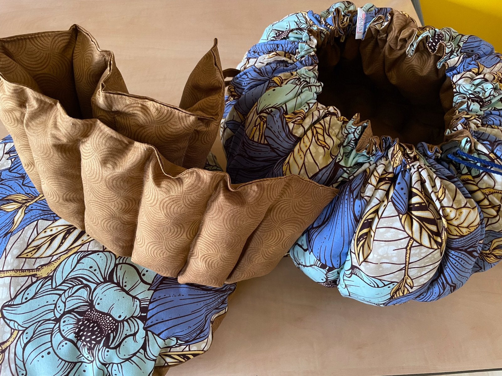 Anna’s Wolly, opbrengst voor Alzheimer NL, stoof, hooimadam, Huis en Inrichting, Verzenden, Nieuw, Natuurlijk materiaal