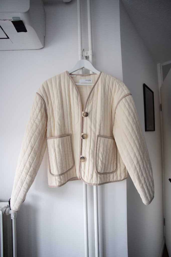 Crèmekleurig quilted jasje Selected Femme maat 40, Maat 38/40 (M), Overige kleuren, Selected Femme, Ophalen of Verzenden