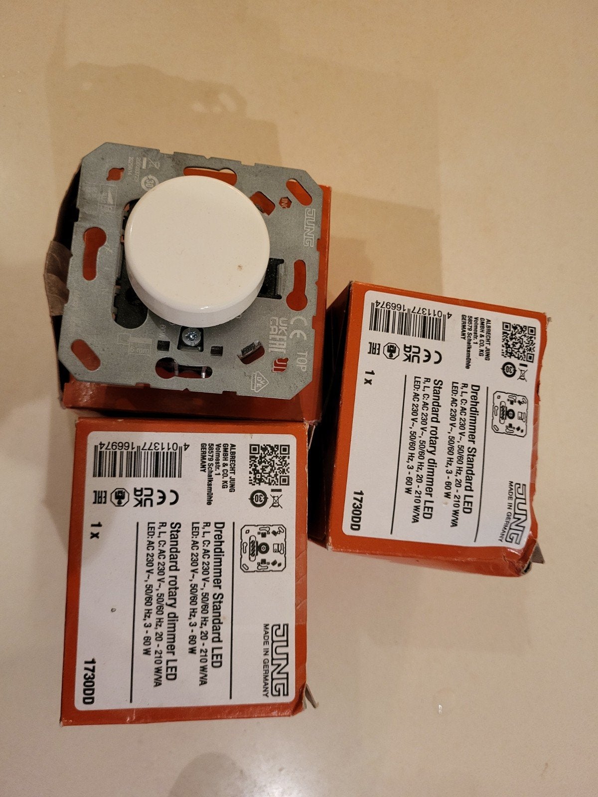 Dimmer JUNG 1730DD Standaard Draaidimmer LED - Nieuw in doos, Doe-het-zelf en Verbouw, Ophalen of Verzenden, Nieuw, Jung, Dimmer