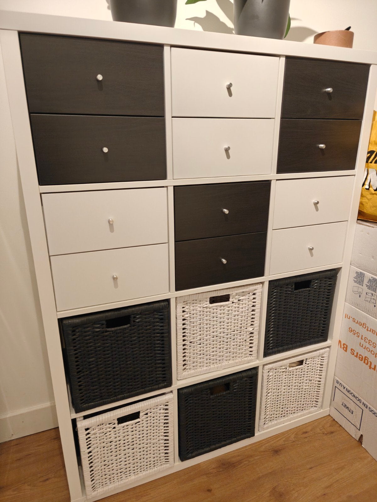 IKEA Kallax kast 4x4 met lades en manden, Gebruikt, 100 tot 150 cm, Ophalen of Verzenden, Met lade(s)