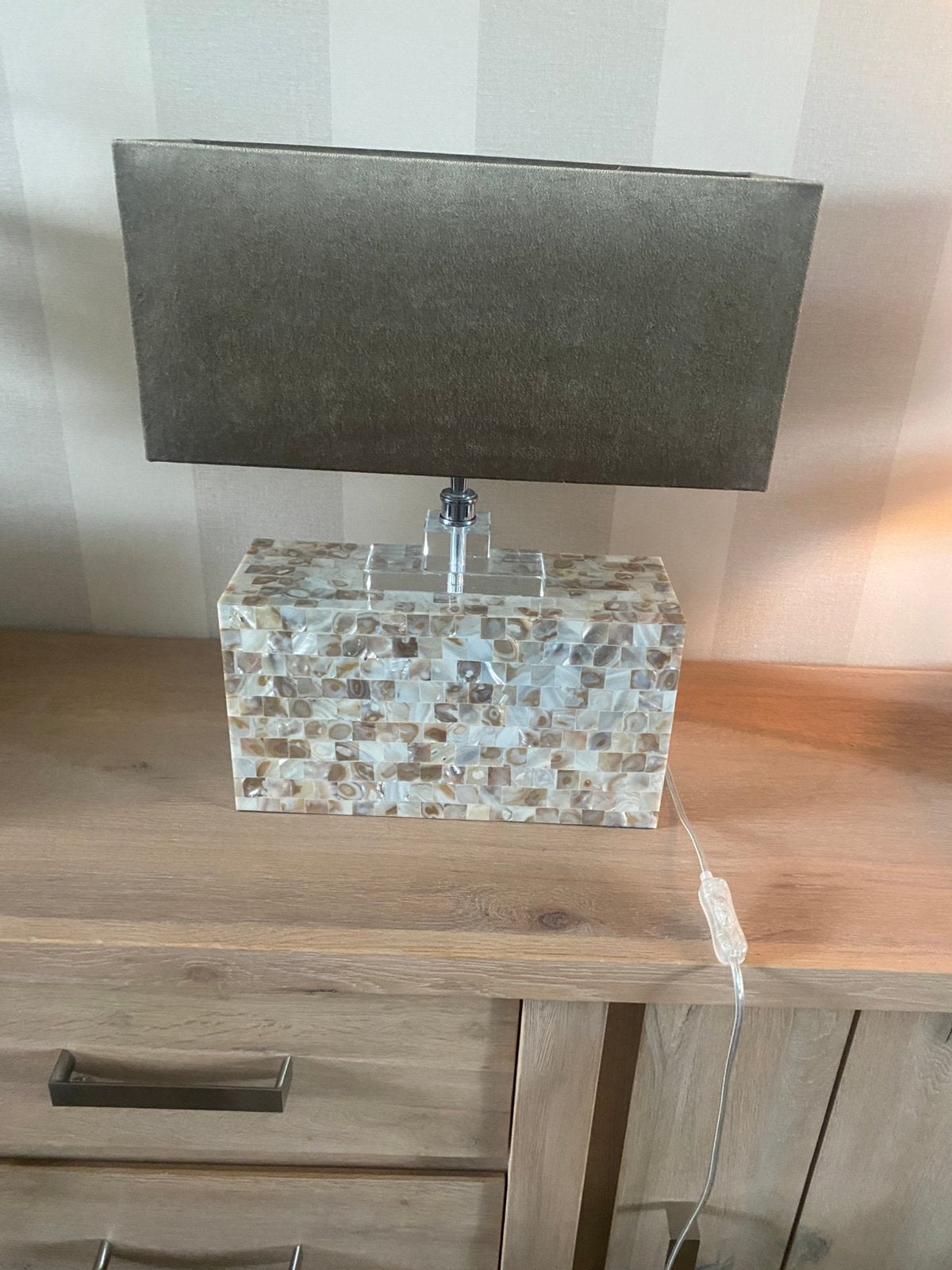 Mooie lamp tafelmodel, Ophalen of Verzenden, Zo goed als nieuw