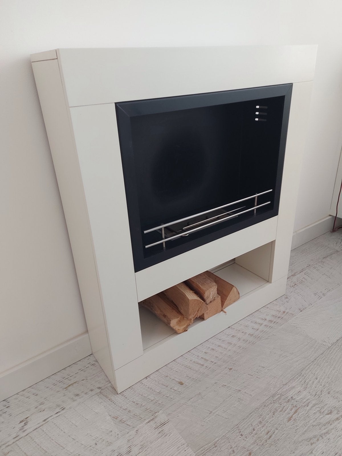 Moderne Livin' Flame bioethanol haard, Huis en Inrichting, Ophalen, Zo goed als nieuw, Vrijstaande haard, Overige soorten