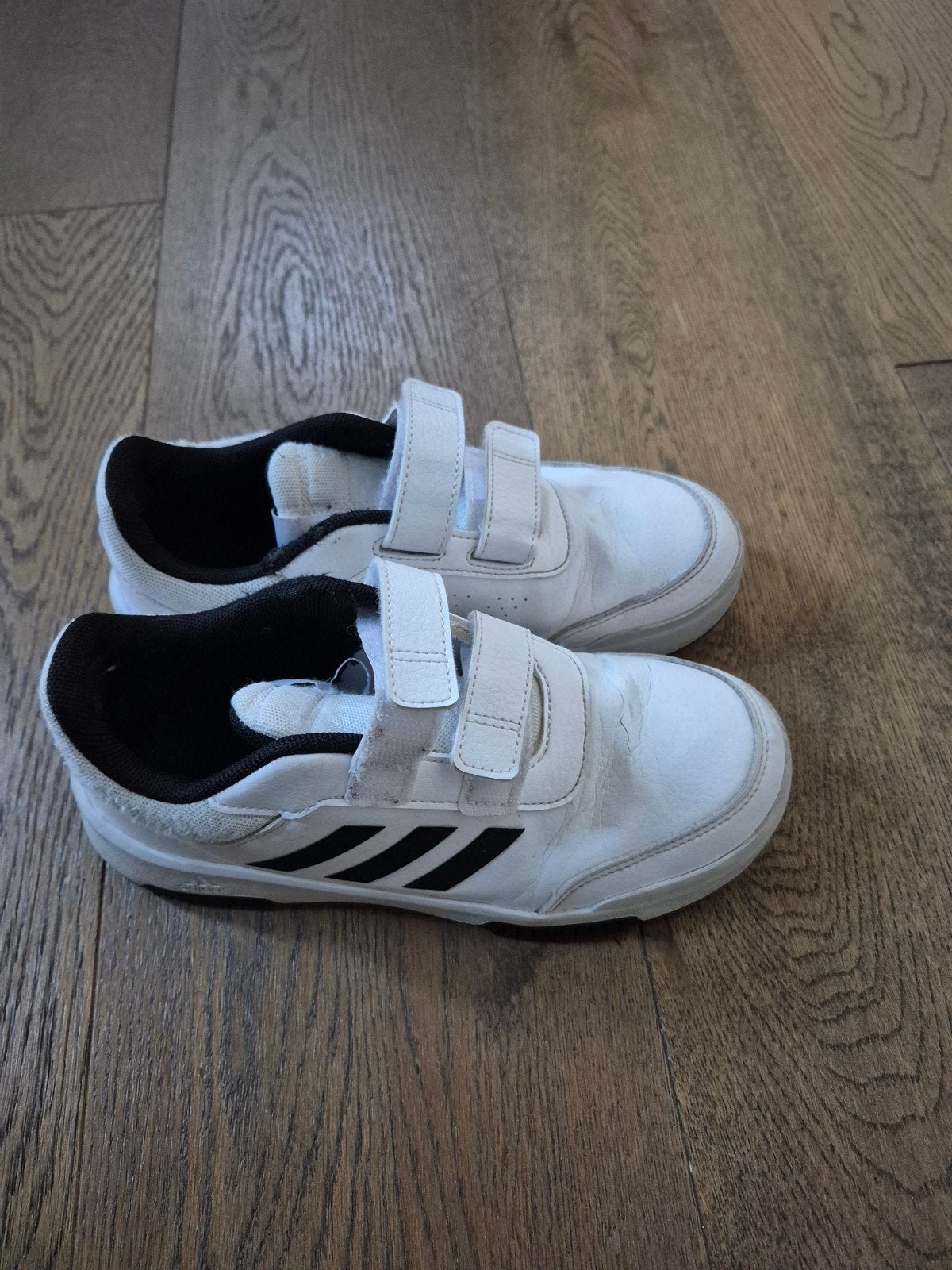 Adidas sportschoenen maat 35 voor jongens of meisjes, Ophalen, Adidas, Gebruikt, Jongen of Meisje