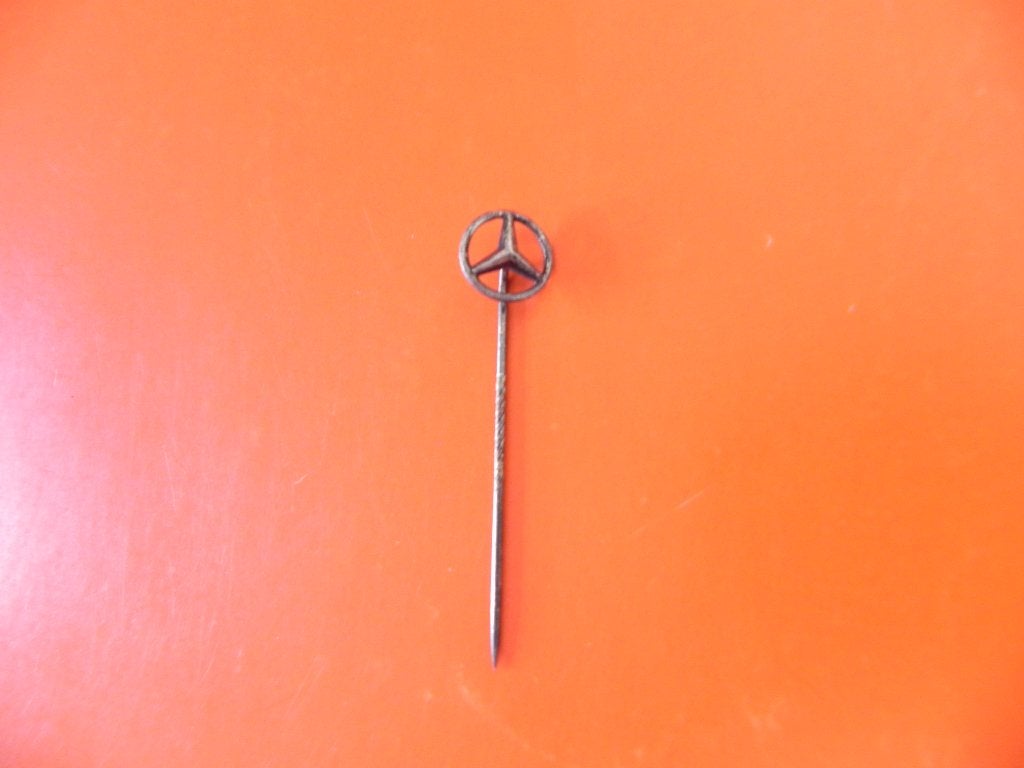 Mercedes speldje., Verzamelen, Speldjes, Pins en Buttons, Ophalen of Verzenden, Zo goed als nieuw, Merk, Speldje of Pin