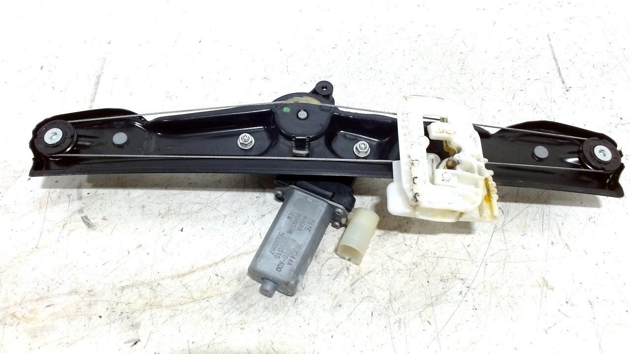 Raammechaniek elektrisch rechts achter BMW 1 serie, Auto-onderdelen, Onderdelen@venauto.nl, Van der Ven Autorecycling B.V., Gebruikt