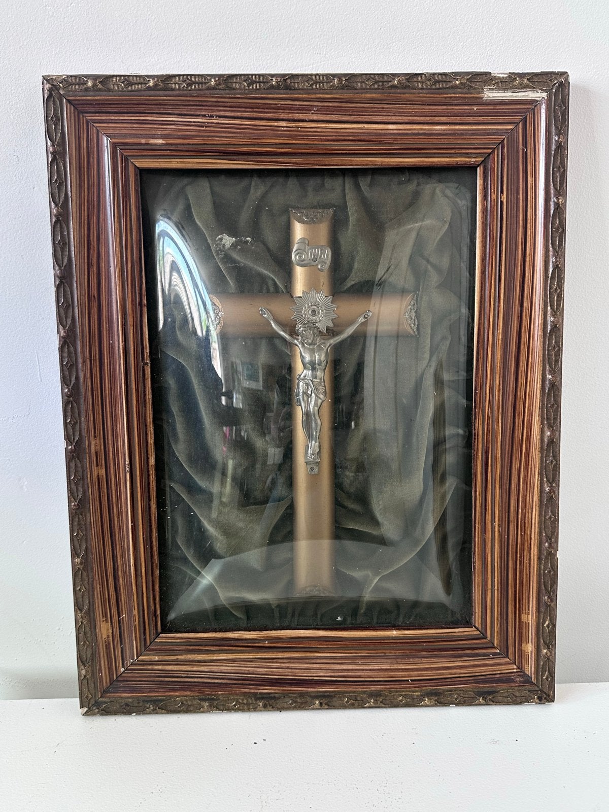 Antiek Kruisbeeld in Lijst - Religieuze Kunst, Antiek en Kunst, Ophalen