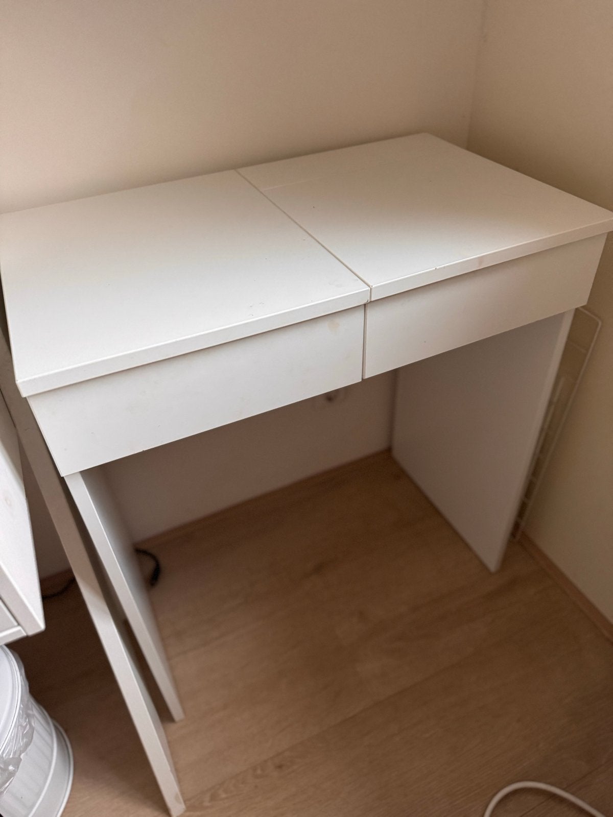 IKEA Brimnes Kaptafel Wit met Spiegel en Lades, Gebruikt, Minder dan 100 cm, Hout, 50 tot 100 cm