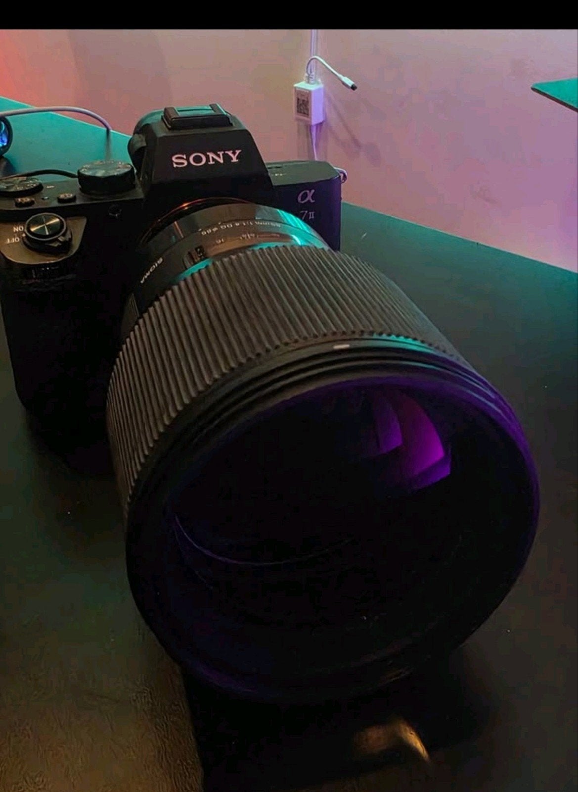 Sony Alpha ii7 A met Sigma 85mm 1.4 Art DG lens + extra's, Accu, Ophalen of Verzenden, Zo goed als nieuw, Sony