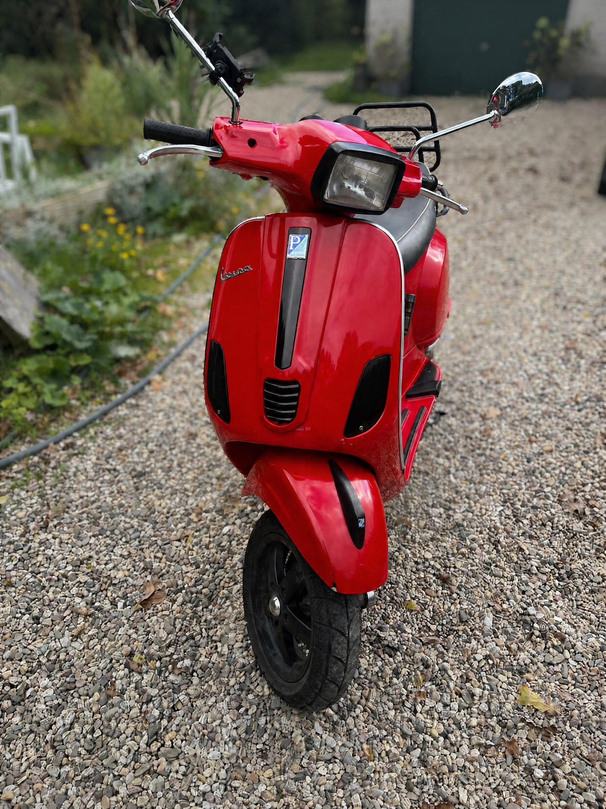 Vespa s50 4v (grote beurt gehad), Ophalen, Maximaal 45 km/u, Vespa S, Zo goed als nieuw