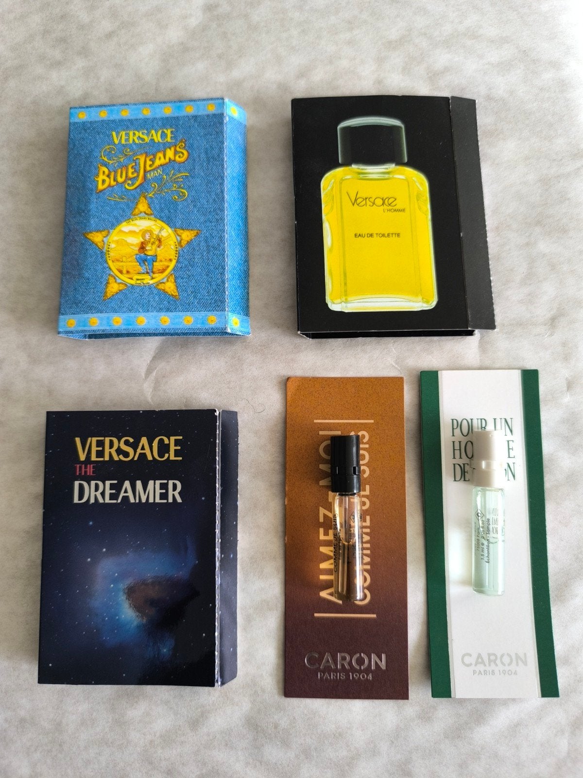 Parfum samples: Versace Blue Jeans, The Dreamer, Caron, Sieraden, Tassen en Uiterlijk, Uiterlijk | Parfum, Ophalen of Verzenden