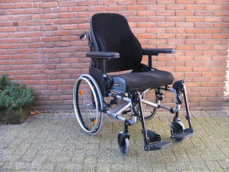 Quickie aluminium rolstoel 50 cm Met Jay comfort kussen, Ophalen of Verzenden, Inklapbaar, Zo goed als nieuw, Duwrolstoel
