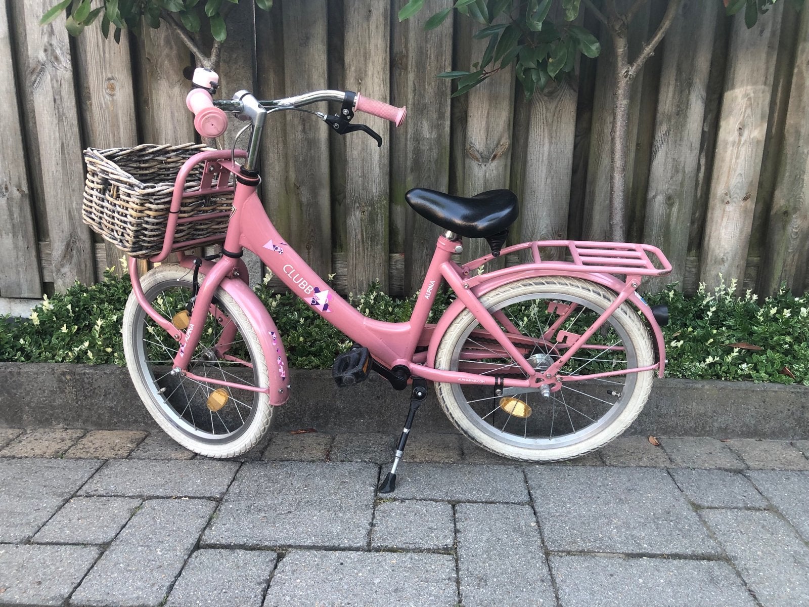 Alpina Clubb 18 inch kinderfiets - Roze, Ophalen, Gebruikt, Terugtraprem, 16 tot 20 inch