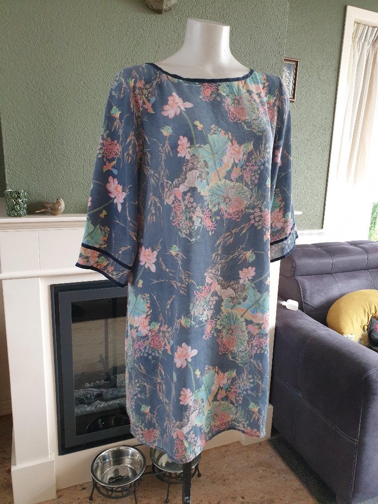 Studio Mo blauwe lange tuniek top jurk 42 L, Kleding | Dames, Jurken, Studio Mo, Maat 42/44 (L), Zo goed als nieuw, Knielengte