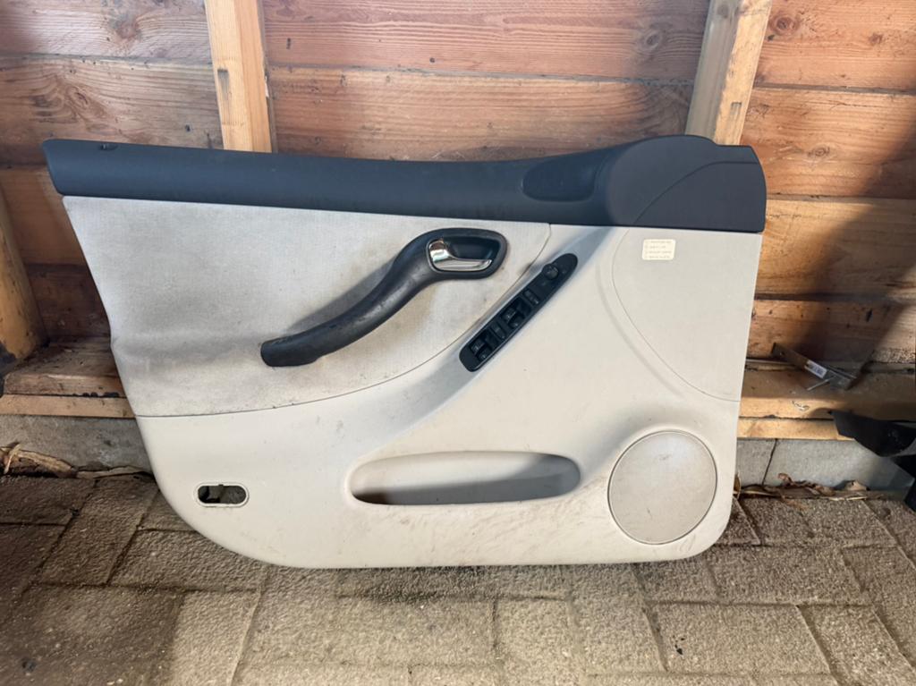 Seat leon 1m -toledo 1m2 deurpaneel links voor, Ophalen, Gebruikt, Links, Bumper