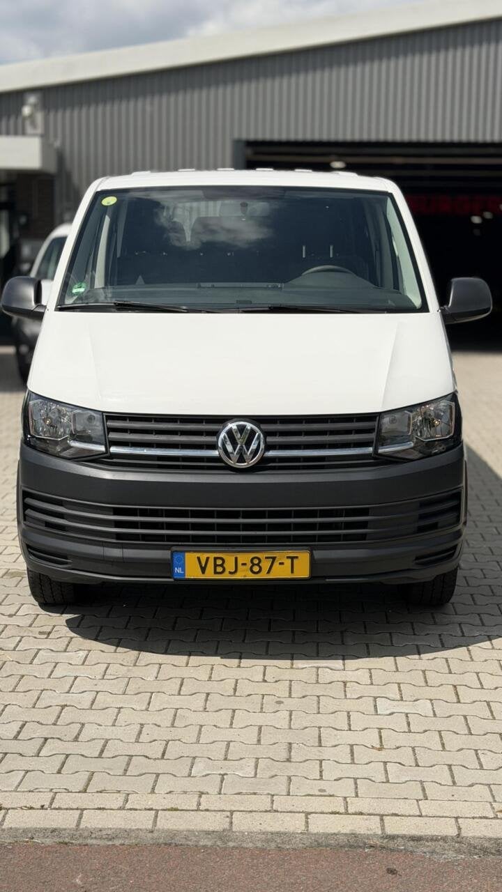 Volkswagen Transporter 2.0 TDI L2H1 DC Dubbele Cabine AIRCO, Gebruikt, Euro 6, 4 cilinders, Volkswagen