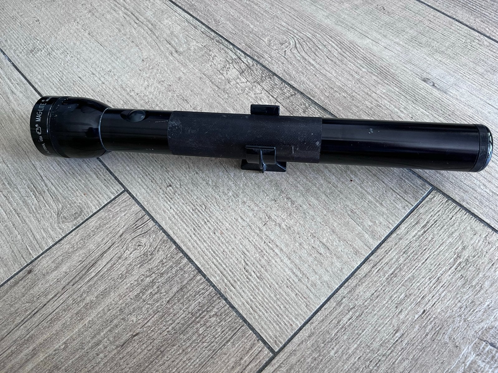Mag-Lite zaklamp - Zwart, robuust en betrouwbaar, Ophalen of Verzenden, Gebruikt, Batterij