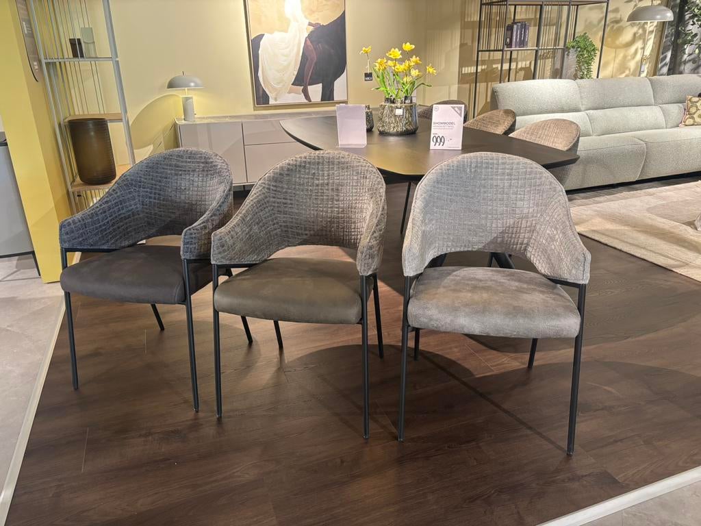 Set van 6 eetkamerstoelen Xooon, Ophalen, Zo goed als nieuw, Grijs, Eén