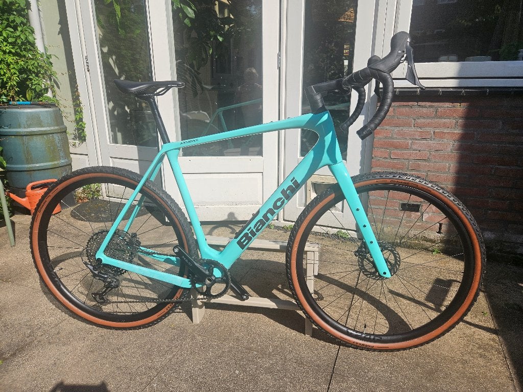 Bianchi Arcadex comp 2026, 28 inch, Carbon, 10 tot 15 versnellingen, Heren