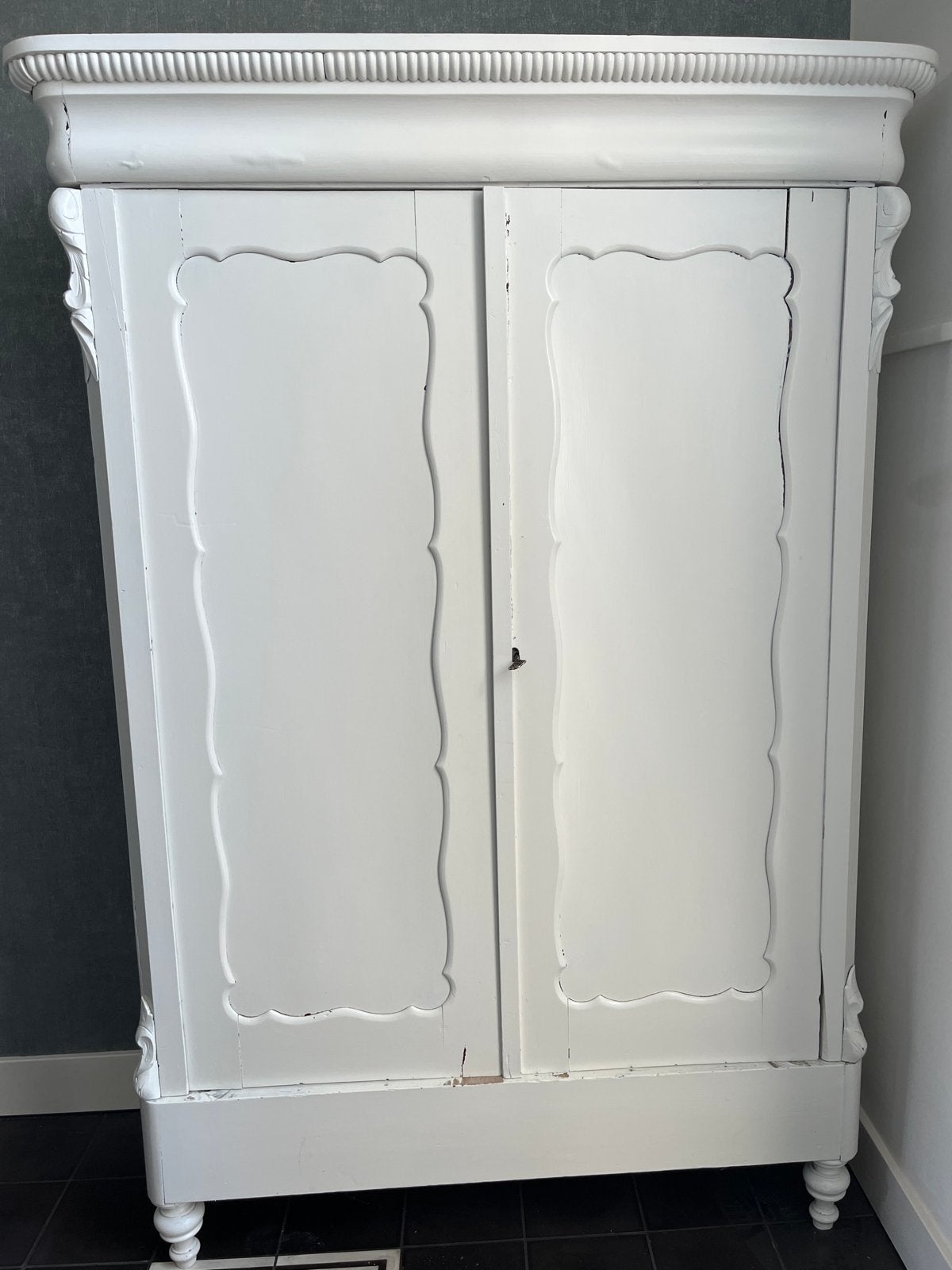Antieke linnenkast/kledingkast, wit geverfd, Antiek en Kunst, Antiek | Meubels | Kasten, Ophalen