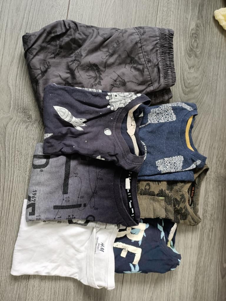 Kledingpakket jongens: shirts en korte broek, Kinderen en Baby's, Kinderkleding | Overige, Ophalen, Gebruikt, H&M, Jongen