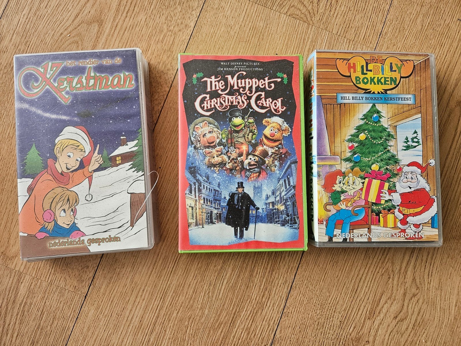 3 kerst videobanden ( VHS), Alle leeftijden, Ophalen of Verzenden, Gebruikt, Tekenfilm