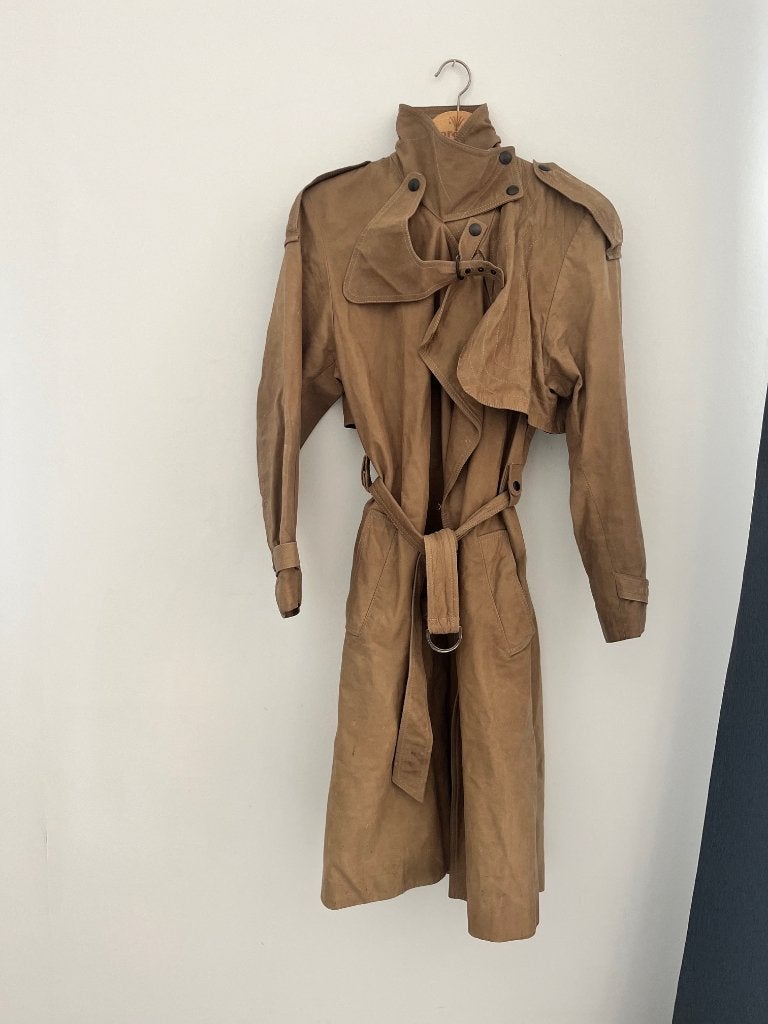 Barbara Bui trenchcoat leder, Maat 38/40 (M), Barbara Bui, Verzenden, Beige