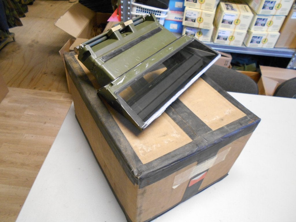 Periscope A.F.V. No 40 MK. 2 voor de Chieftain gevechtstank, Verzamelen, Ophalen of Verzenden, Landmacht, Nederland