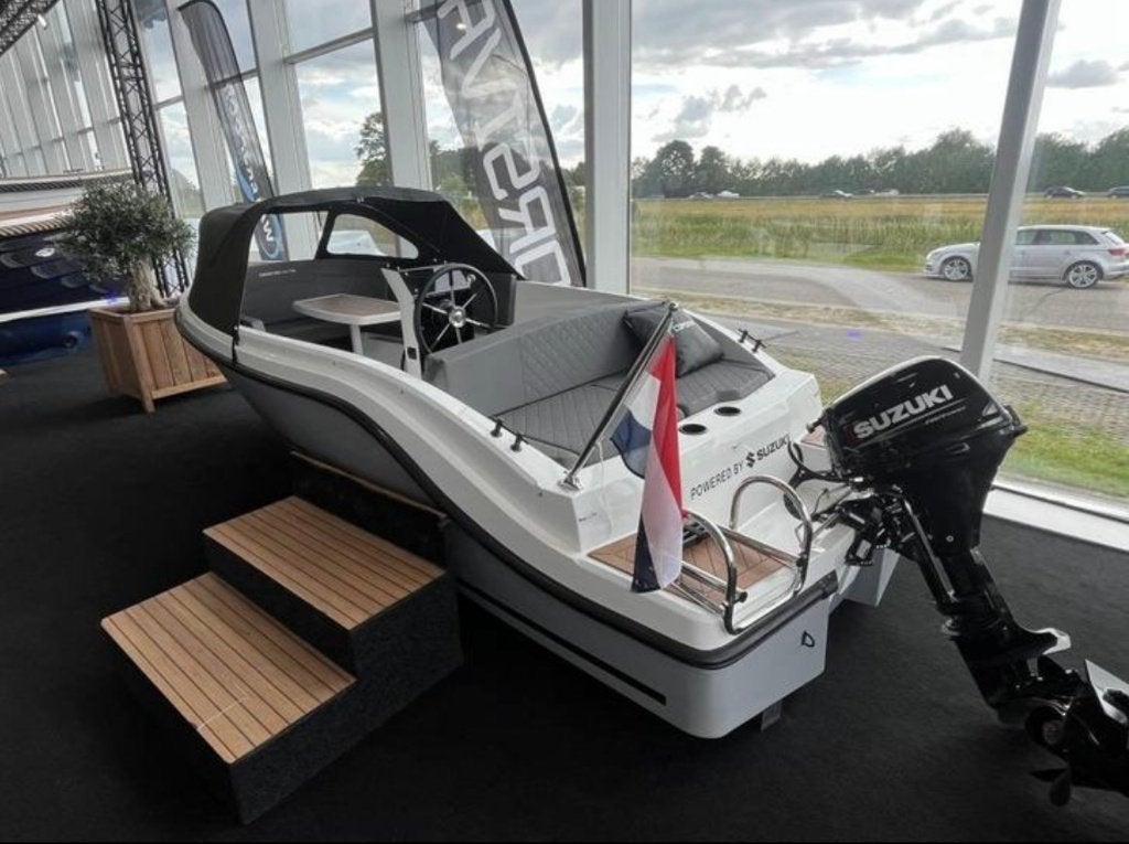 Corsiva 505 New Age | Suzuki 20pk | altijd verwarmd gestald, Watersport en Boten, Ophalen, 5 m, Zo goed als nieuw, 2 m